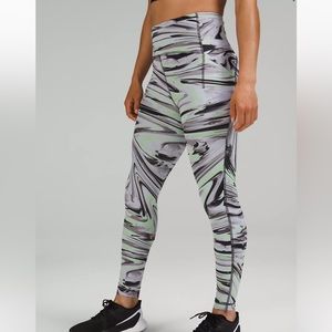 NWT lululemon leggings size 6